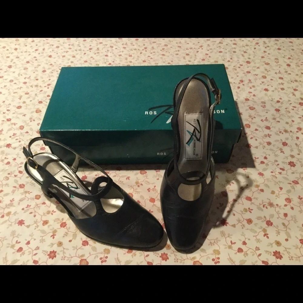 Ros Hommerson Navy Kid Leather Shoes - Picture 4 of 7